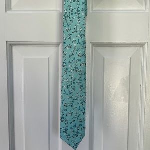 Tie for sale (never worn)